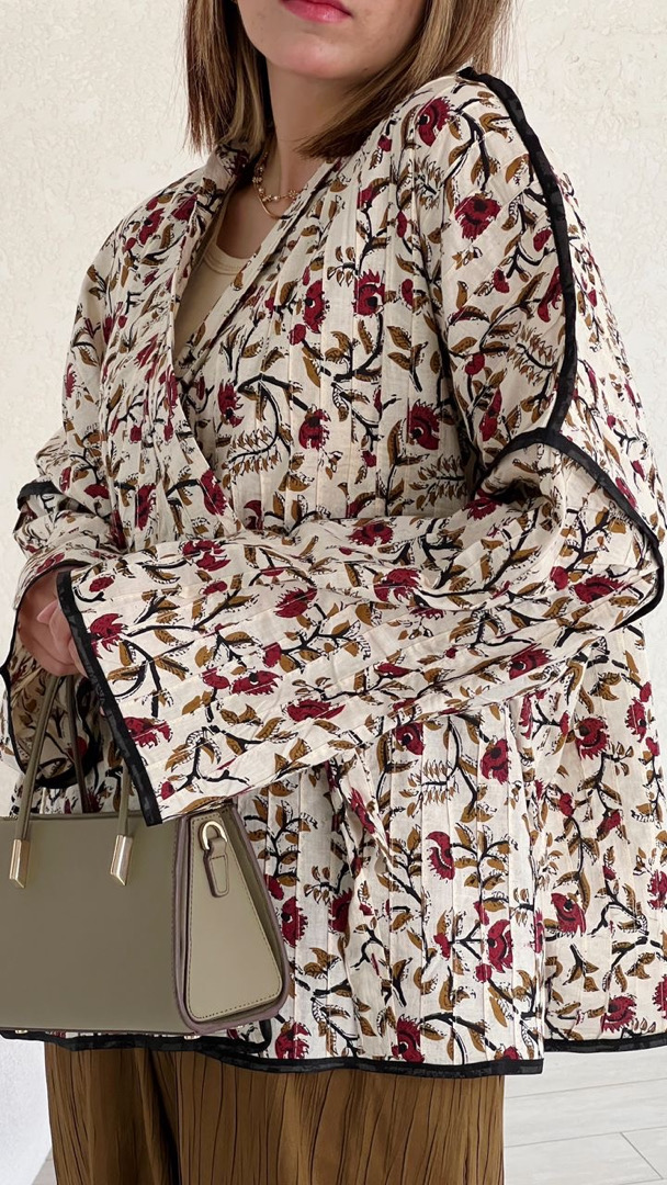 کت لباد کرمی