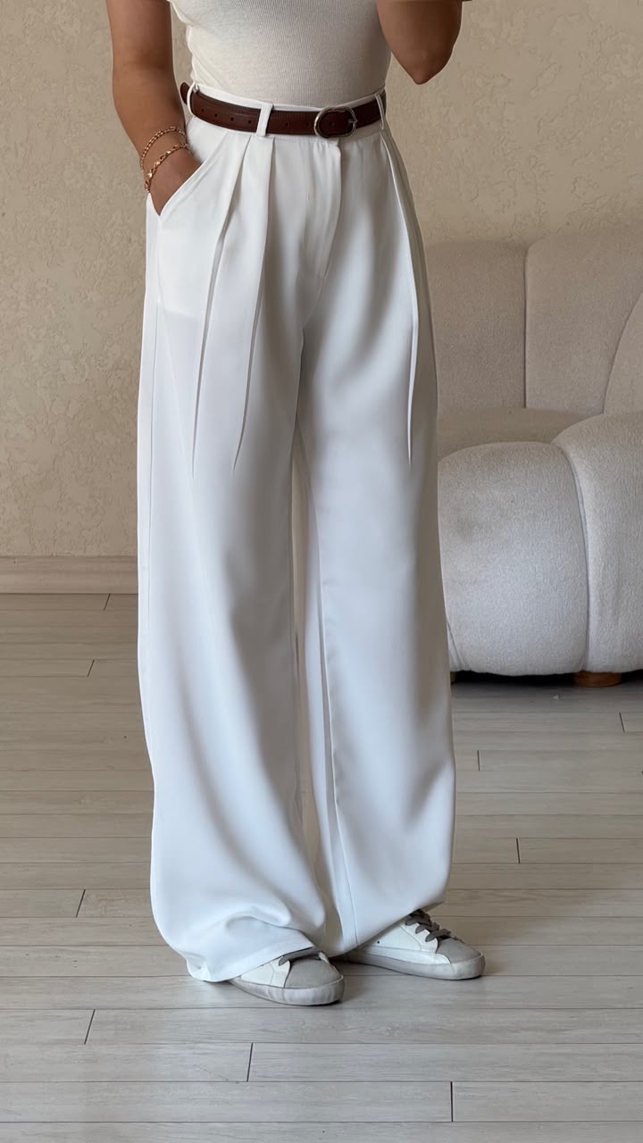 شلوار سفید یونیکا